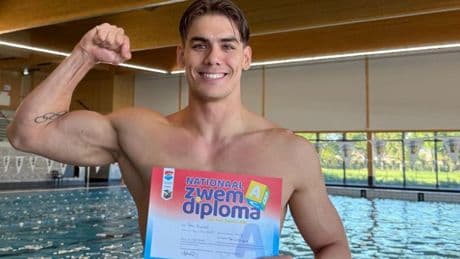 Olympisch zwemmer Sean Niewold (24) haalt A-diploma