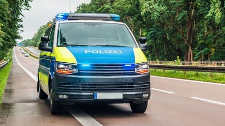 Sofort ein Punkt in Flensburg: Diese Autobahn-Sünde sollten Sie sein lassen