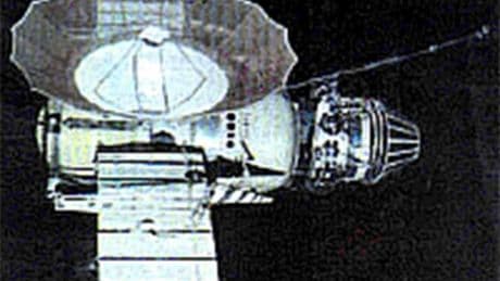 Spacecraft falling at 17,000mph could land anywhere between these two lines