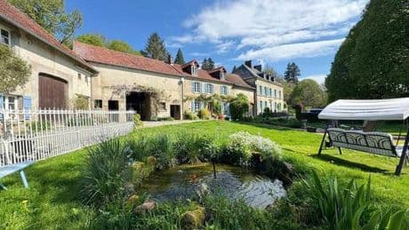 British couple give up French dream to return to UK after missing one thing