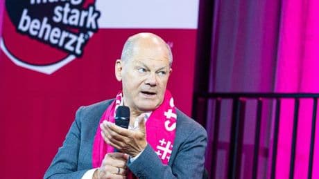 AfD-Verbotsanträge „nicht übers Knie brechen“, mahnt Scholz
