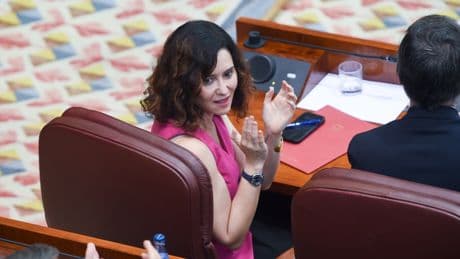 Ayuso marca perfil propio en el PP con Israel en un bronco debate en la Asamblea: &quot;Sinvergüenzas&quot;
