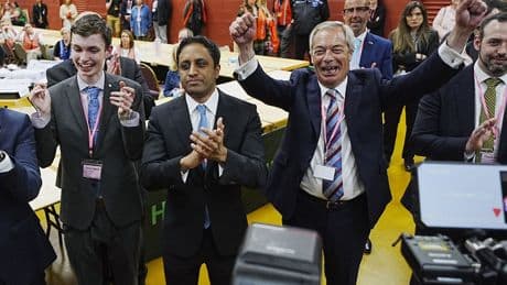 Reform beats Labour by six votes to take Runcorn and Helsby