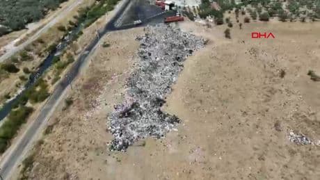 İzmir'in o ilçesinde gelişigüzel çöp sorunu: Başkan Türkmen'den açıklama