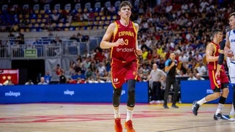 De Larrea: "Francia nos va exigir y a ayudar mucho para preparar el Eurobasket"