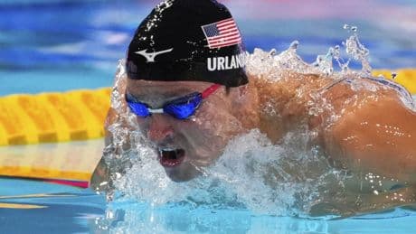 Il nuoto a stelle e strisce (ma senza medaglie d'oro)  si affida a un Santo "italiano"