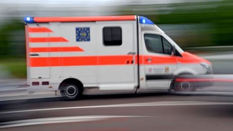 Landkreis Biberach: Fünf Verletzte und 50.000 Euro Schaden nach Sekundenschlaf