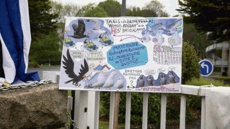 Service public : à Guingamp, la maternité bientôt sacrifiée sur l’autel de la rentabilité ?