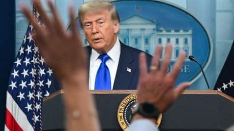 La Cour suprême limite les pouvoirs des juges face à Donald Trump