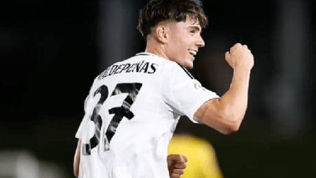 Arsenal add two teenage defenders to transfer shortlist but face competition