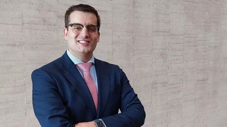 Dimite el letrado mayor de las Cortes de Castilla y León tras ser denunciado por acoso laboral