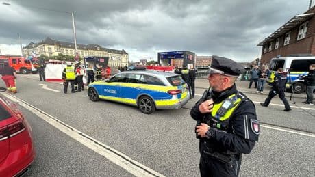 Hamburg stabbing: Major police investigation underway after 12 injured in train station knife attack