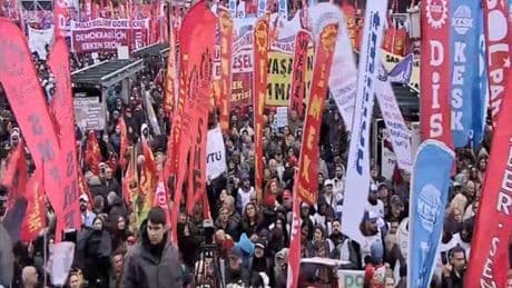 Son dakika... 1 Mayıs'ta gözaltına alınanların sayısı 416'ya yükseldi