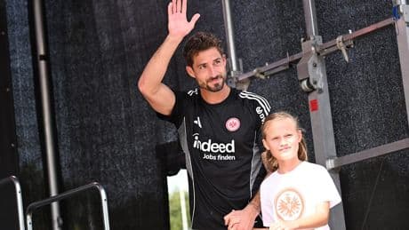 Aufregung bei Eintracht - Geht Trapp? So reagiert Krösche!