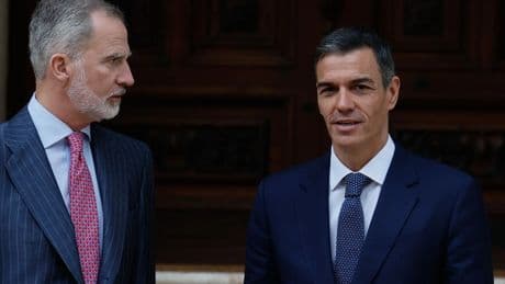 Sánchez respalda al fiscal general y defiende su "inocencia" pese a que el Supremo le llevará a juicio