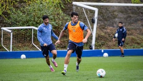 Todos presentes en el entrenamiento de la Real en Zubieta