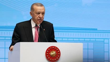 Cumhurbaşkanı Erdoğan: Eleştiri bahanesiyle kimse yargıya parmak sallayamaz