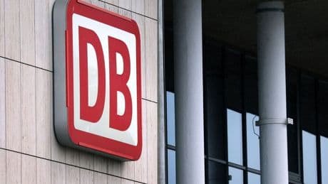 Hauptbahnhof Würzburg: Schaden an Oberleitung unterbricht Zugverkehr in Würzburg