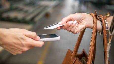 Shoppers scramble for ‘cracking’ £68 mobile deal at Argos with FREE data and a bigger battery than iPhone