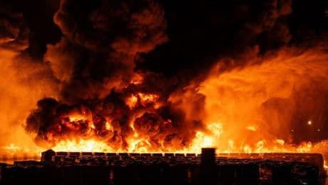 Feuer: Bis zu 10 Millionen Euro Schaden durch Großbrand in Ahlen