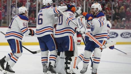 Calvin Pickard again steps up for Edmonton Oilers at crunch time