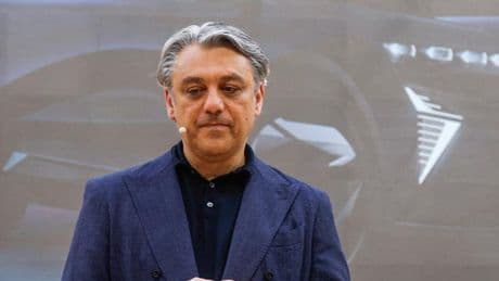 Renault CEO’su de Meo görevinden ayrıldı