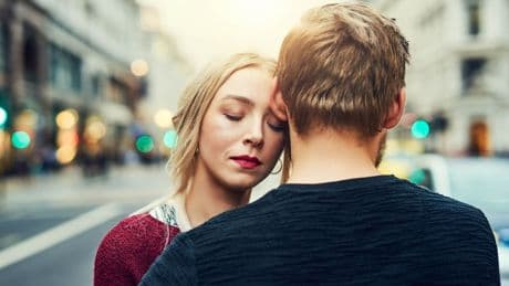 Partnerschaft in der Krise - Kann Abstand wirklich Nähe schaffen?