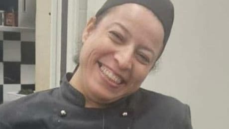 Donna uccisa a coltellate dall'ex a Foggia, l'uomo fermato a Roma: indossava ancora i vestiti sporchi di sangue