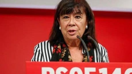 El PSOE empieza a cargar contra Leire Díez pero sigue sin plantearle un expediente
