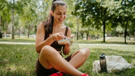 Qué comer y cómo prepararte a nivel físico para la Carrera de la Mujer Central Lechera Asturiana de Madrid