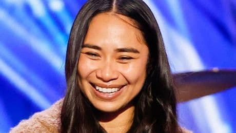 American Idol's Jessica Sanchez announces pregnancy as Simon Cowell shares sweet reaction