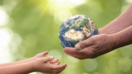 Dix ans de « Laudato si’ » : le résumé des six chapitres par « La Croix »