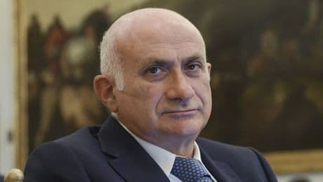 La cupola dei vaccini frigna ma tace sugli sbagli commessi