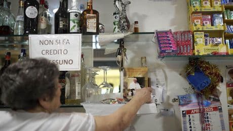 At Mass in housing projects and tourist hotspots, Romans pray next pope focuses on poverty and peace