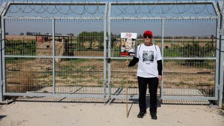 Gaza: le Hamas diffuse une vidéo de deux otages israéliens en vie