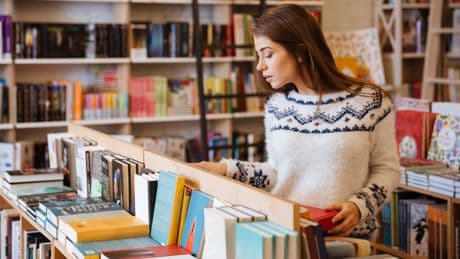 Deux tiers des Français achètent des livres en librairies, ils étaient 73 % en 2023