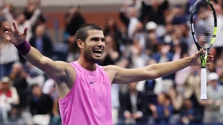 US-Open-Finale: Alcaraz nach Triumph über Sinner wieder Nummer eins