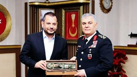Trabzonspor Başkanı Doğan, Jandarma Genel Komutanlığı ile Özel Harekat Başkanlığını ziyaret etti