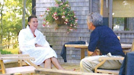 El embajador británico en EE.UU. calificó a Epstein como su “mejor amigo”