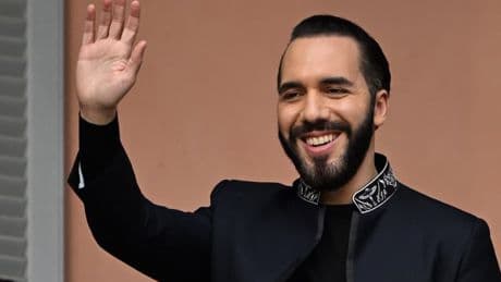 Le président du Salvador Nayib Bukele désormais autorisé à se représenter indéfiniment