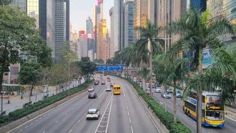 Trump caccia gli studenti stranieri da Harvard, l'Università di Hong Kong: «Li accogliamo noi»