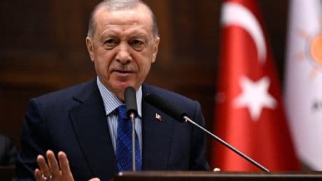 Özgür Özel'e yumruklu saldırı sonrası Erdoğan'ın 'telef olup gidecek' sözleri gündemde...