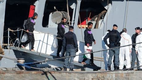 El tribunal de la UE deja tocado el ‘modelo Albania’ de Meloni: legitima a los jueces italianos para que supervisen las deportaciones
