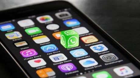 WhatsApp, le 5 mosse per impedire di essere hackerati