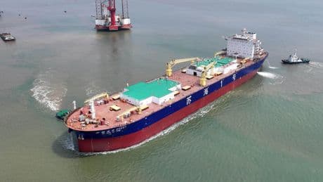 China ha convertido la cría de salmón en alta mar en una hazaña de ingeniería. Este barco de última generación lo demuestra