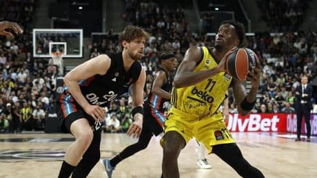 Saras agita el mercado de la Euroliga: Biberovic y Hayes-Davis, rumbo a la NBA a cambio de un anhelo del Real Madrid