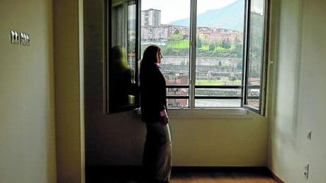 El alto precio de la vivienda expulsa a 11.500 vecinos de Bilbao en los últimos cuatro años