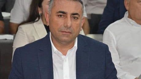 Adana'da Zeydan Karalar'ın yerine başkan vekili Güngör Geçer seçildi