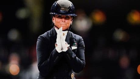 Maimarkt-Turnier: Dressurreiterin Dorothee Schneider gewinnt Grand Prix
