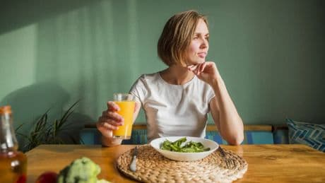 Un estudio revela la vitamina que podrías necesitar para prevenir la pérdida de memoria